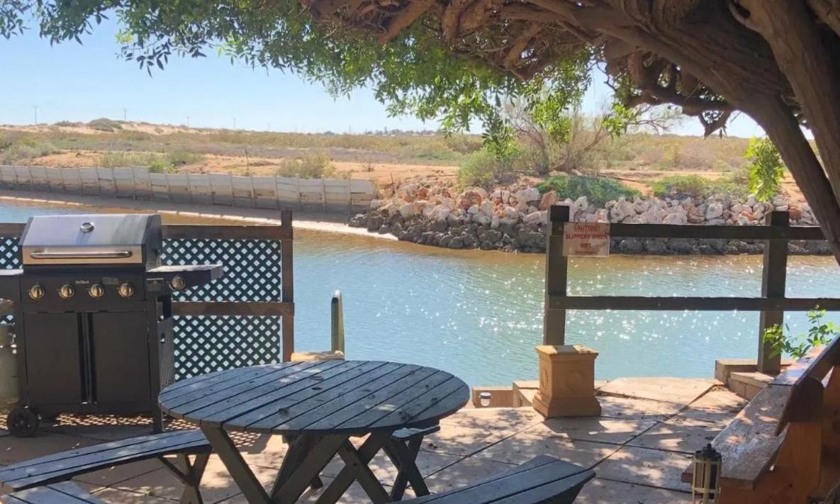 Aparthotel Pelican Point Waterfront Carnarvon