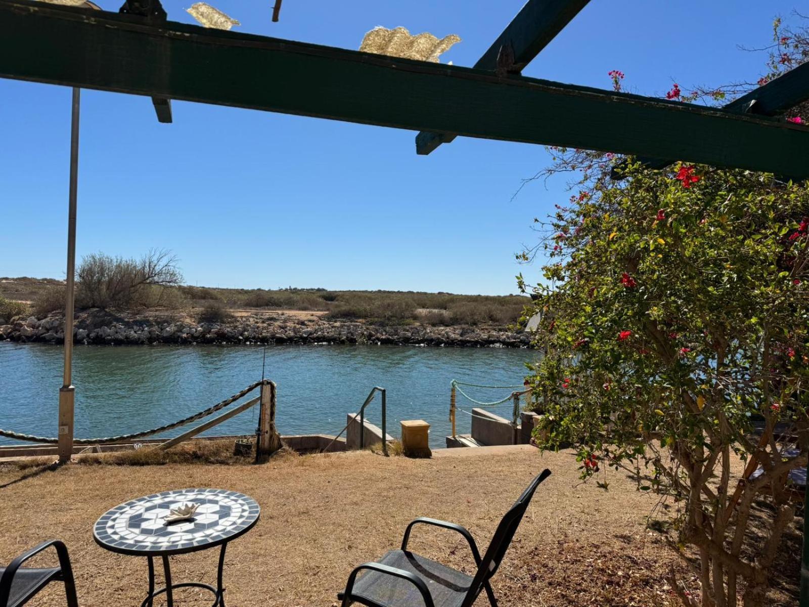 Pelican Point Waterfront Carnarvon